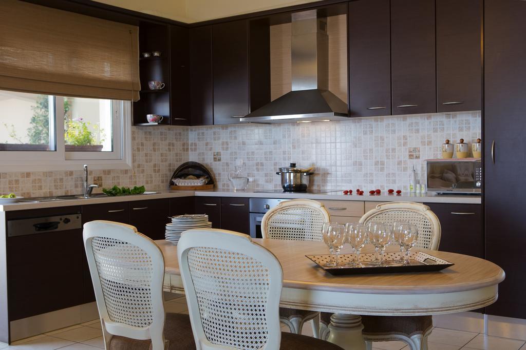 Amalia Apartments Exanthia Extérieur photo